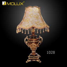 Đèn bàn Molux 834-1028T